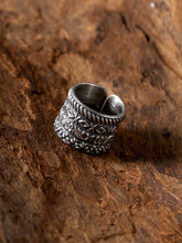 Load image into Gallery viewer, Adorn by Nikita Sterling Silver Ring
